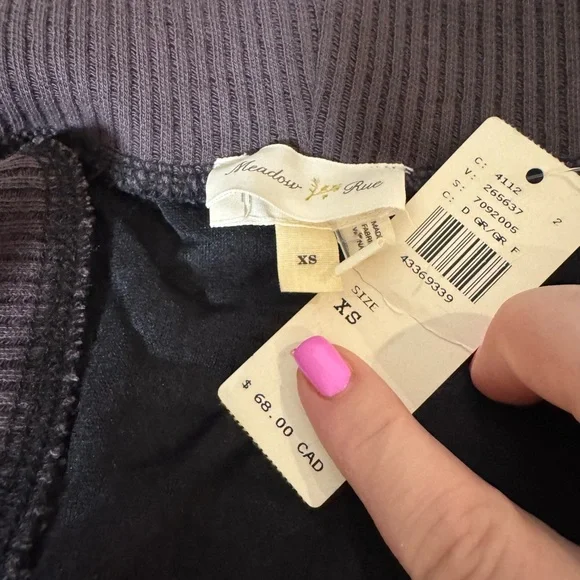 NWT ANTHROPOLOGIE MEADOW RUE Black and Dark Purple Turtleneck Tank (XS) - Picture 8 of 10